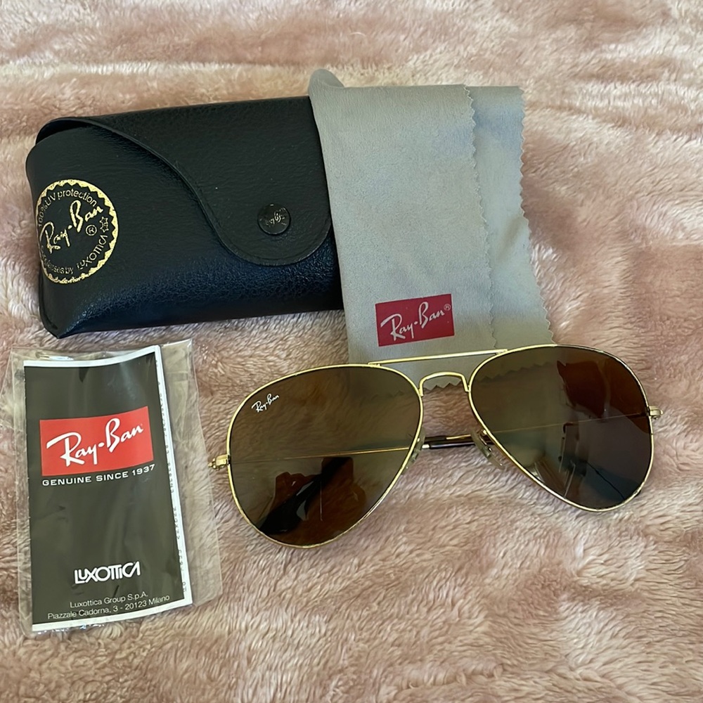 RayBan Classic Aviators